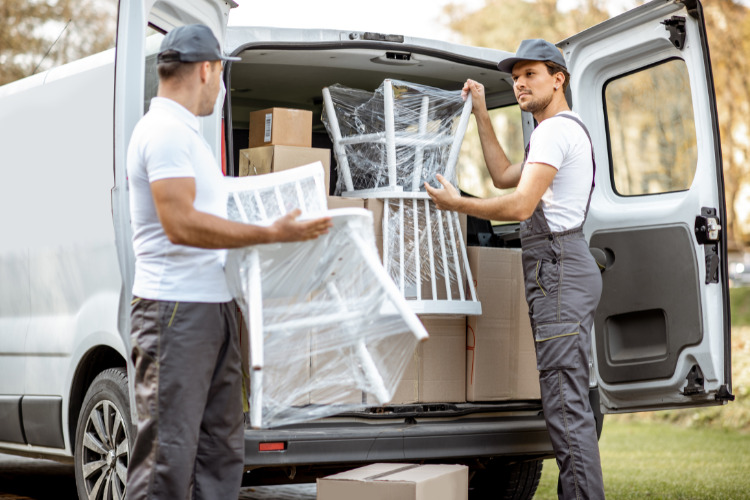 Stress-Free Last Minute Moving: Tips and Tricks for a Smooth Transition